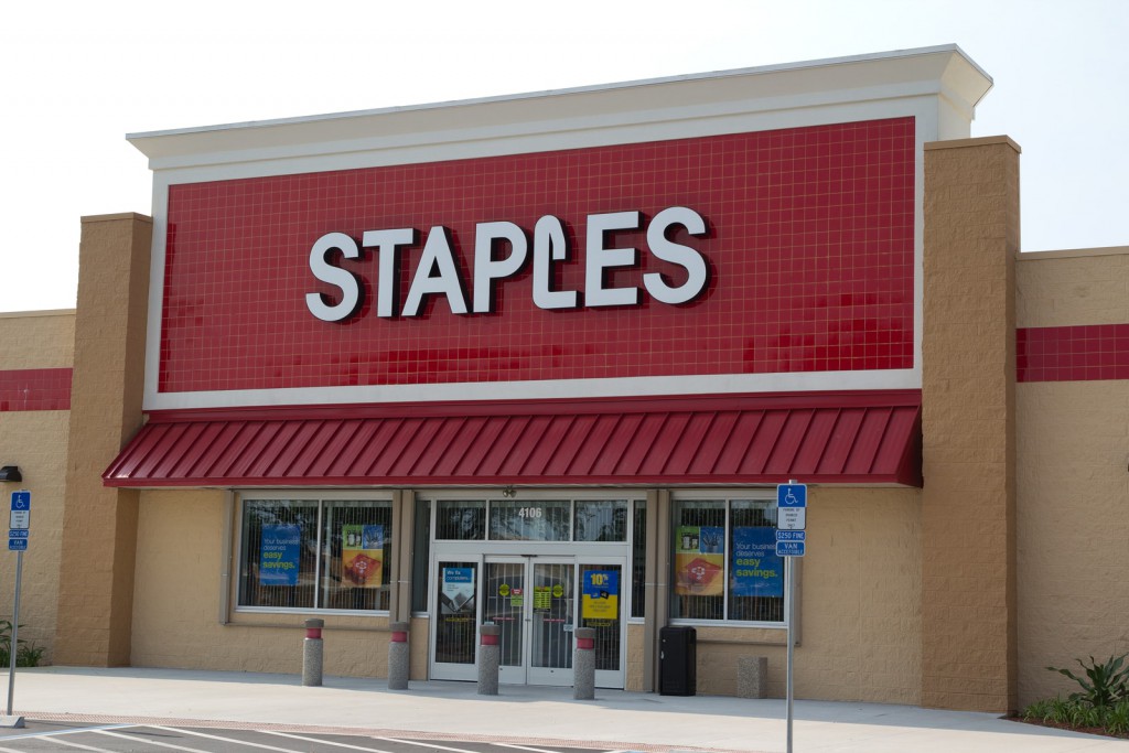 Staples Closing Stores, Looking to Buy Rival
